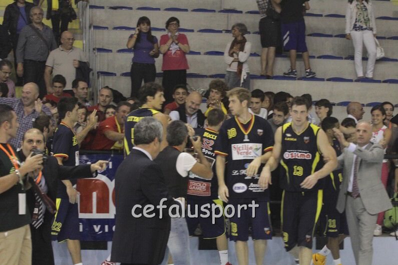 121014 basket 227_tn.jpg